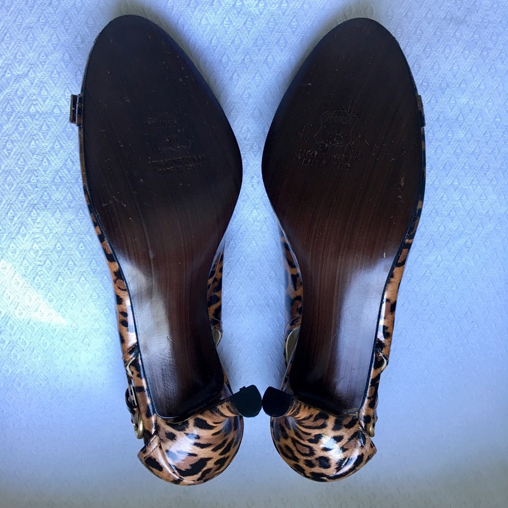 Stuart Weitzman animal print heels 🎉 HP 10/20/19 - Picture 7 of 8